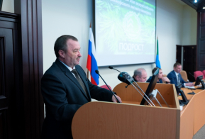 Победителей конкурса школьных лесничеств 