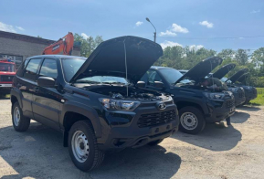 Девять автомобилей LADA повысят мобильность лесных инспекторов